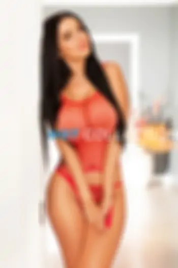 Brown hair london escort Cleo located in South Kensington picture 12