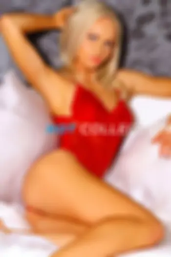 Blonde hair london escort New Princes located in Marylebone picture 7