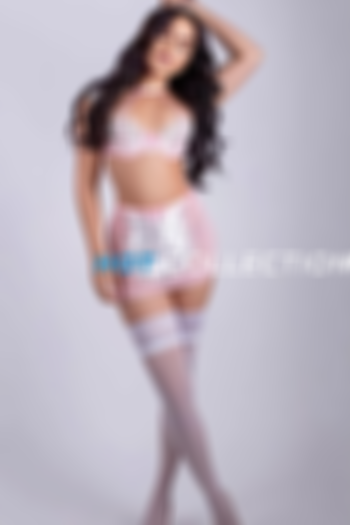Brown  hair london escort Becky located in Earl's Court picture 6