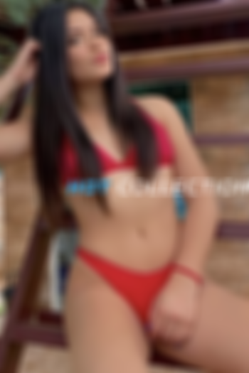 Brown  hair london escort Daisy located in Edgware Road picture 0