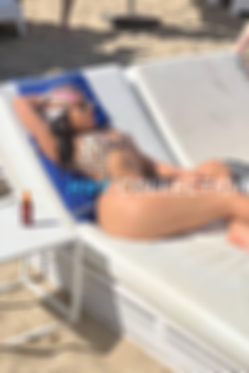 Brown  hair london escort Isis located in Edgware Road picture 8