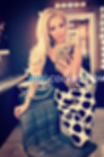 Blonde  hair london escort Donnatella located in Earl's Court picture 9