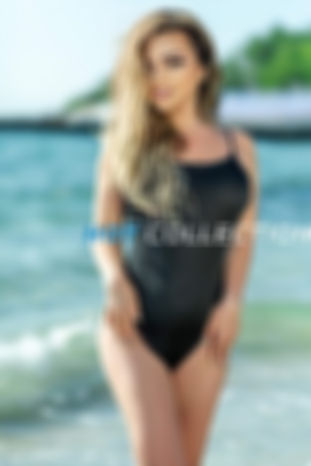 Blonde  hair london escort Biscuit located in Earl's Court picture 2