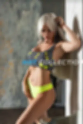 Blonde hair london escort Dilailah located in Earl's Court picture 5