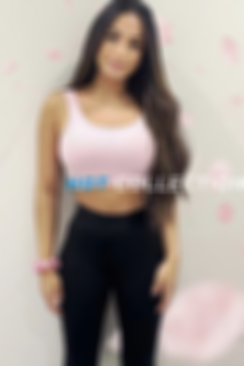 Brown  hair london escort Hollis located in Earl's Court picture 4