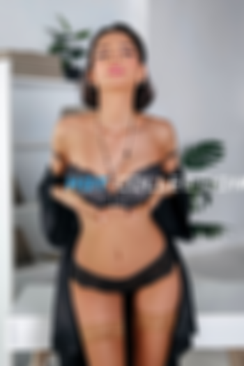 Brown  hair london escort Ingrid located in Gloucester Road picture 10