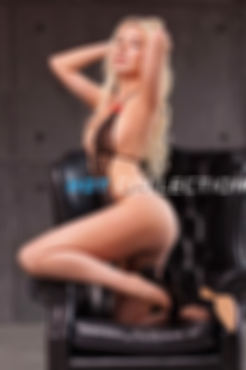 Blonde  hair london escort Karlina located in Earl's Court picture 6