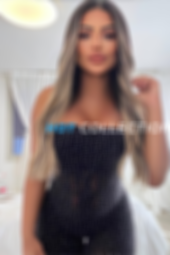 Blonde hair london escort Lawley located in Fulham Broadway picture 0