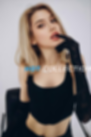 Blonde  hair london escort Lika located in Gloucester Road picture 0