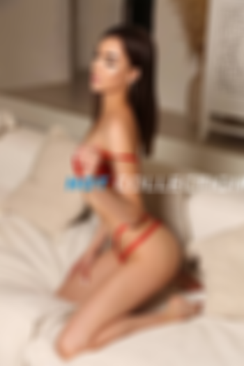 Brown  hair london escort Lina located in Sloane Square picture 3