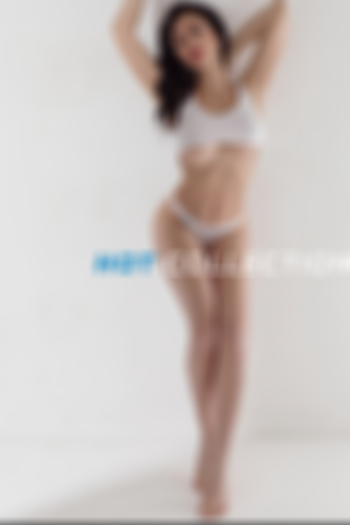 Brown  hair london escort Natalie located in Gloucester Road picture 2