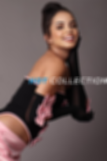 Brown  hair london escort Peachy located in Earl's Court picture 11