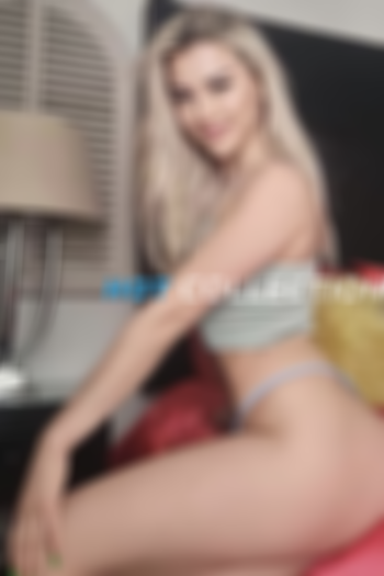 Blonde  hair london escort Perry located in Earl's Court picture 13
