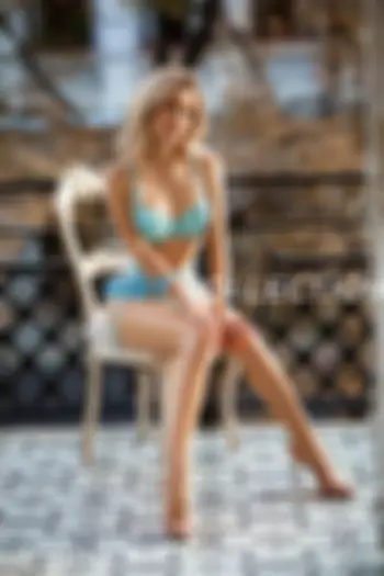 Blonde  hair london escort Adonisia located in Earl's Court picture 7
