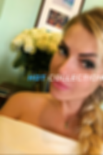 Blonde  hair london escort Lorain located in Earl's Court picture 0