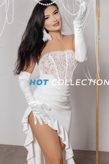 Brown hair london escort Avanti located in Earls Court picture 7