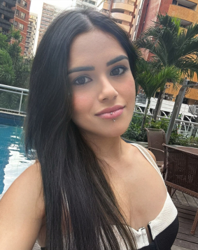 Brown hair london escort Begonia located in Battersea