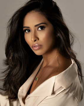 Brown hair london escort Cloretta located in Marylebone