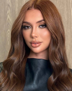 Brown hair london escort Maguana located in High Street Kensington