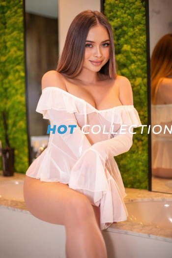 Brown hair london escort Marsalina located in Earls Court picture 0