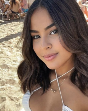 Brown  hair london escort Organic located in Earls Court