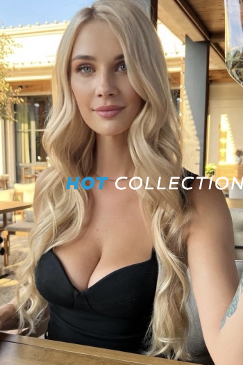 Blonde hair london escort Alamia located in Green Park picture 0