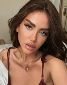 Charoite - Russian brunette escort