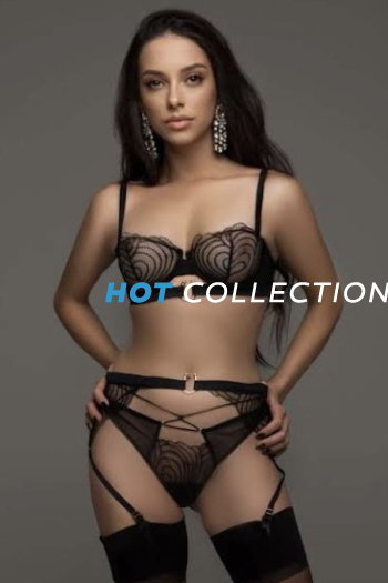 Brown  hair london escort Malky located in Sloane Square picture 8