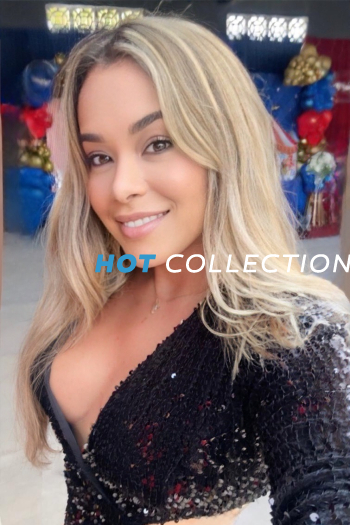 Blonde hair london escort Salvadora located in Earls Court picture 0
