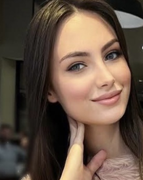 Brown  hair london escort Island located in Earls Court