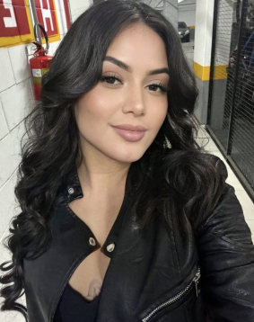 Brown  hair london escort Manola located in Earls Court