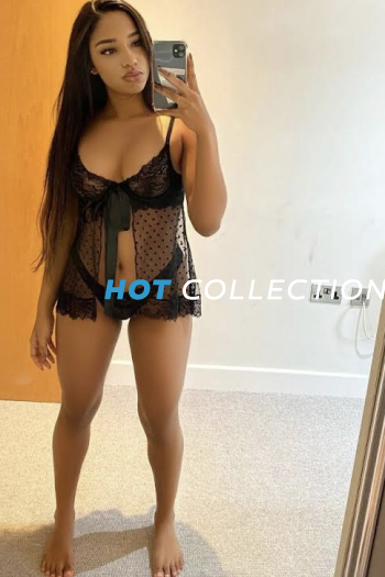 Brown  hair london escort Wildy located in Battersea picture 5