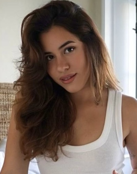 Brown hair london escort Hartly located in Gloucester Road