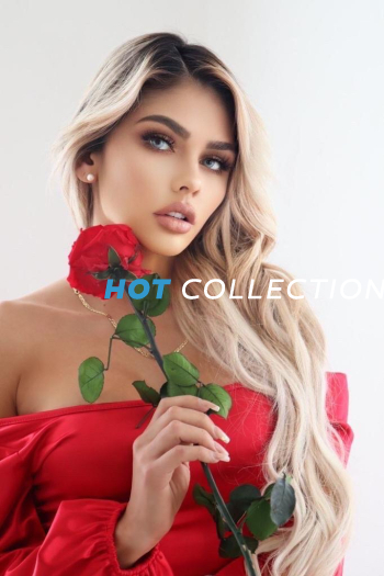Blonde  hair london escort Valentina located in Canary Wharf picture 0