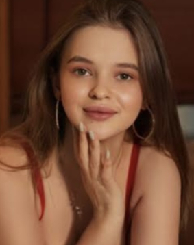 Avrelia - 19 years old escort girl from Ukraine