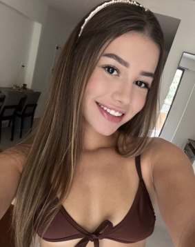 Blonde hair london escort Bubona located in Edgware Road