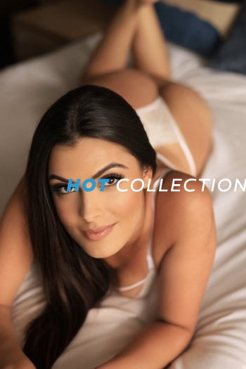 Brown hair london escort Merola located in Piccadily Circus picture 12