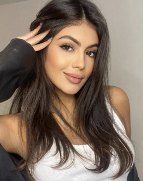 Brown  hair london escort Miriam located in West Kensington