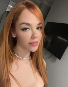 Red hair london escort Buksa located in South Kensington