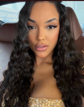 Brown hair london escort Kolachella located in Notting Hill Gate