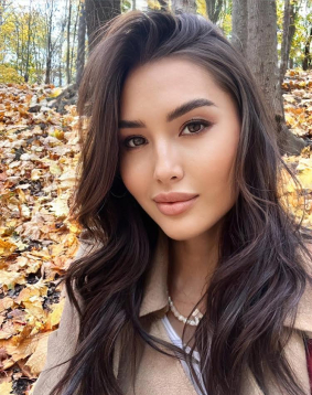 Blonde hair london escort Geisha located in West Brompton