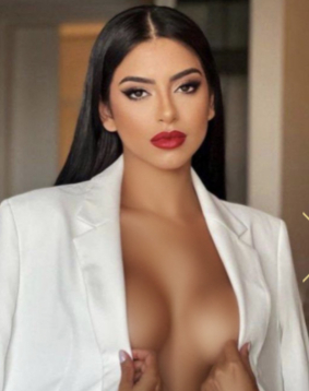 Brown  hair london escort Ampera located in Oxford Circus