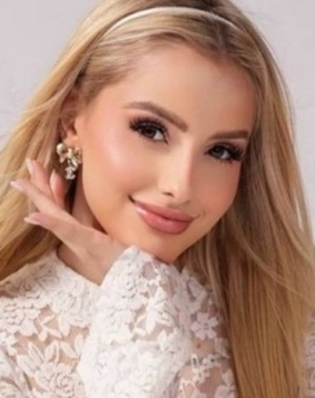 Billa - Brazilian London blonde escort