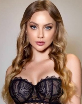Blonde hair london escort Breviora located in Gloucester Road