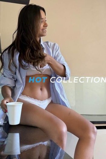 Brown hair london escort Flavia located in Victoria picture 4