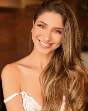 Brown hair london escort Marlen located in Earls Court