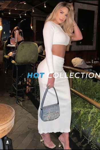 Blonde hair london escort Orfia located in Battersea picture 10