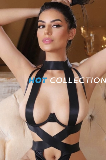 Brown hair london escort Palerma located in Earls Court picture 0