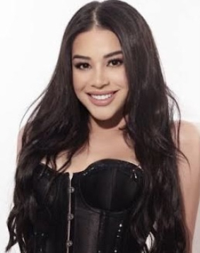 Brown hair london escort Pronto located in Fulham Broadway