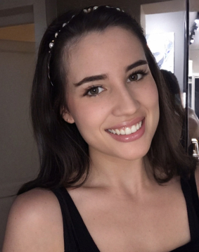 Brown hair london escort Raha located in Earls Court